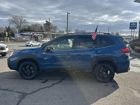 Used 2025 Subaru Forester Wilderness w/ Wilderness Package image 8