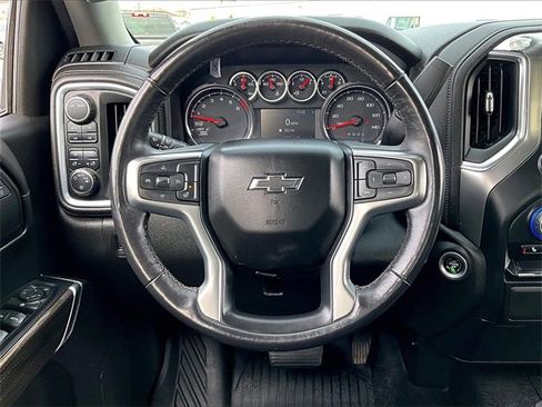 Used 2022 Chevrolet Silverado 1500 RST image 16
