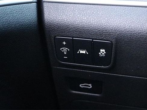 Used 2023 Kia K5 GT-Line image 21