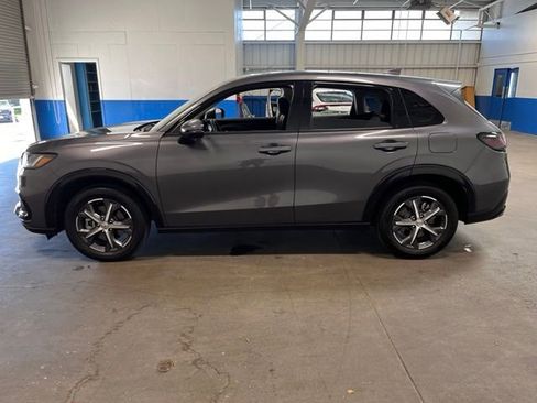 Used 2025 Honda HR-V EX-L image 6