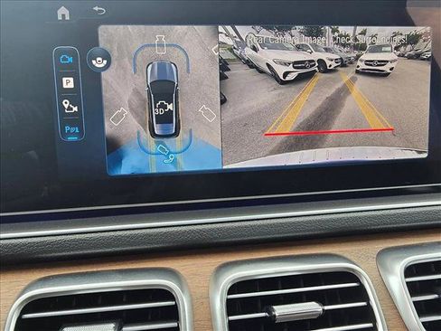 New 2026 Mercedes-Benz GLE 350 4MATIC image 11