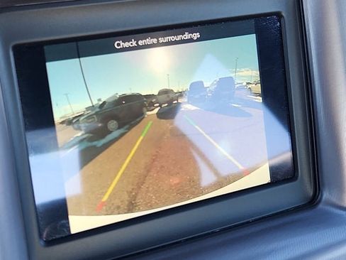 Used 2022 Dodge Charger SXT image 19