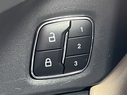 Used 2023 Ford Expedition Max Limited image 54