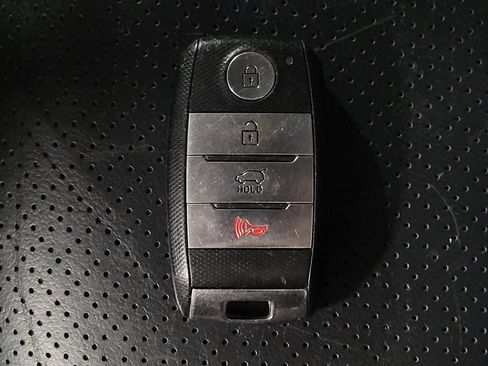 Used 2018 Kia Sorento EX FWD image 32