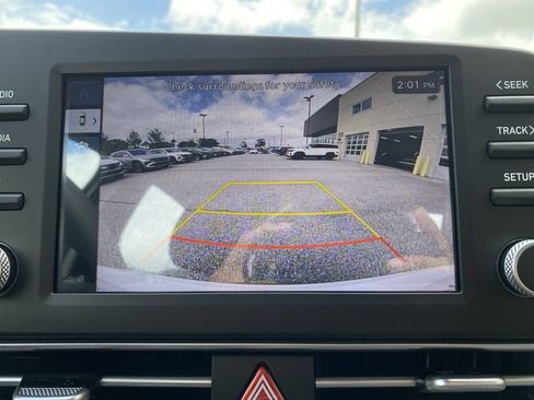 New 2026 Hyundai Elantra SE FWD image 22