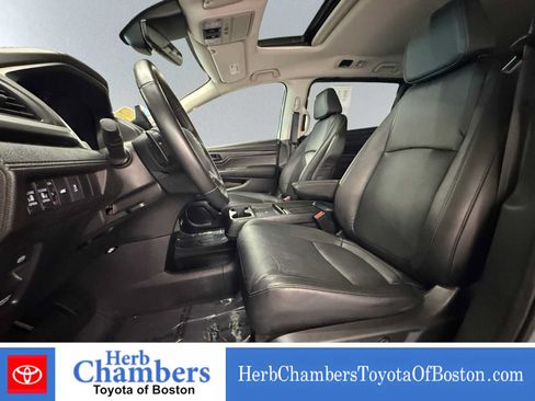 Used 2025 Honda Odyssey EX-L image 7