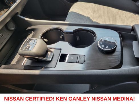 Certified 2023 Nissan Rogue SV AWD/4WD image 27