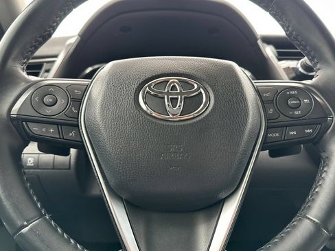 Certified 2020 Toyota Camry SE w/ Convenience Package FWD image 22