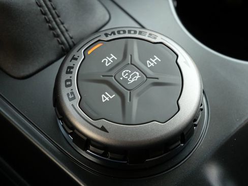 New 2026 Ford Bronco 4-Door AWD/4WD image 24