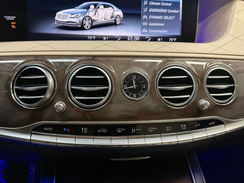 Used 2019 Mercedes-Benz S 560 Sedan image 33