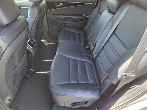 Certified 2020 Kia Sorento EX image 11