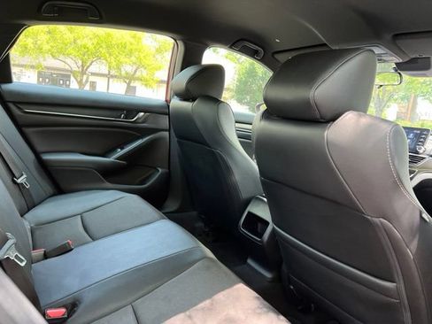 Used 2019 Honda Accord Sport image 19