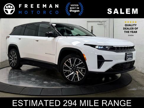 Used 2025 Jeep Wagoneer S Limited w/ Comfort Package image 1