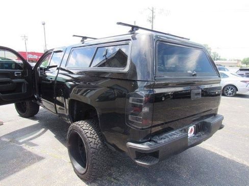 Used 2018 Chevrolet Silverado 1500 LT AWD/4WD image 11