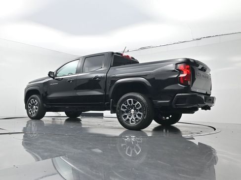 Used 2023 Chevrolet Colorado LT w/ LT Convenience Package II RWD image 21