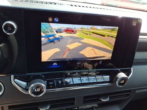 New 2026 Chevrolet Colorado Trail Boss AWD/4WD image 14