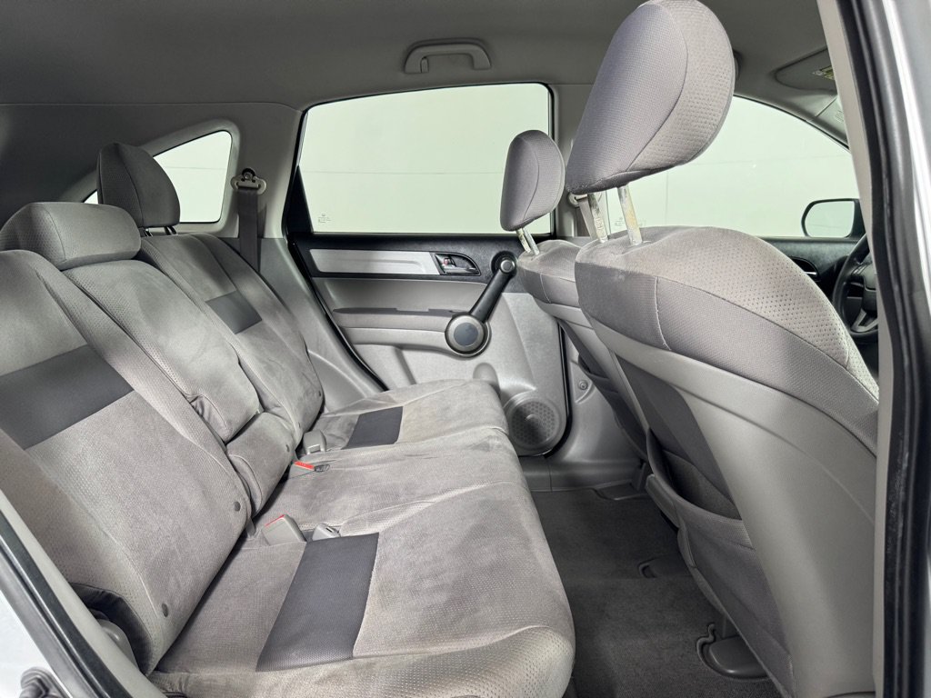 Used 2011 Honda CR-V SE image 22