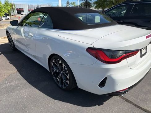 Used 2025 BMW 430i Convertible w/ Premium Package image 16