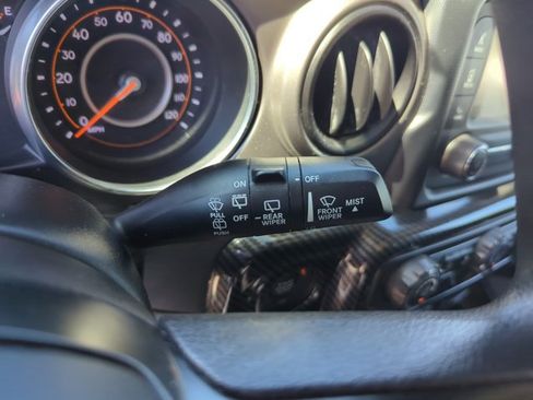 Used 2018 Jeep Wrangler Sport image 16