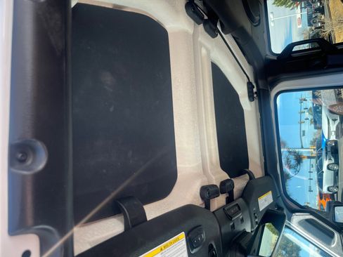 Used 2021 Jeep Wrangler Unlimited Rubicon image 33