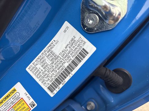 Certified 2025 Honda Civic Sport image 19