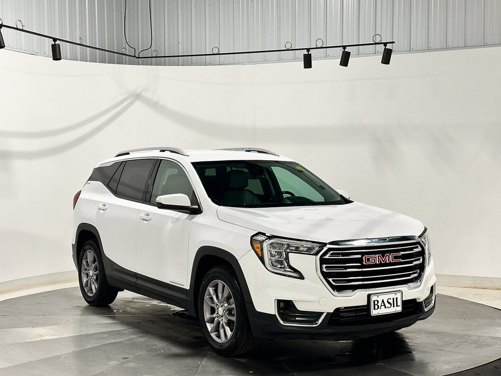 Used 2023 GMC Terrain SLT AWD/4WD image 42