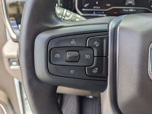 Used 2025 GMC Sierra 1500 SLE AWD/4WD image 29