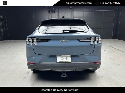 Used 2023 Ford Mustang Mach-E Select image 5