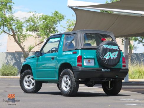 Used 1995 Geo Tracker 2WD 2-Door image 5