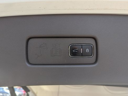 Used 2020 Lincoln Aviator Reserve w/ Equipment Group 202A image 58