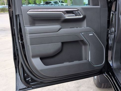 New 2026 Chevrolet Silverado 1500 LTZ w/ LTZ Convenience Package II RWD image 8