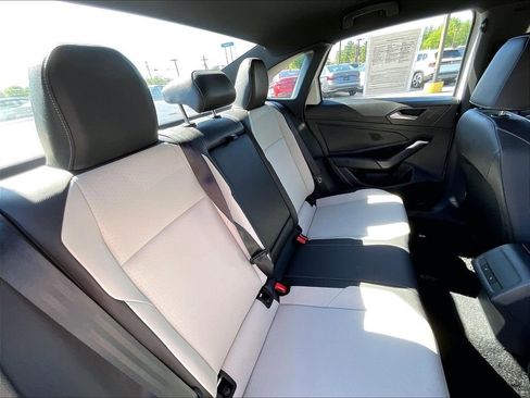 Used 2021 Volkswagen Jetta R-Line FWD image 15