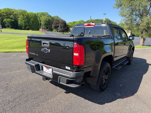 Used 2018 Chevrolet Colorado Z71 w/ Z71 Midnight Edition AWD/4WD image 6
