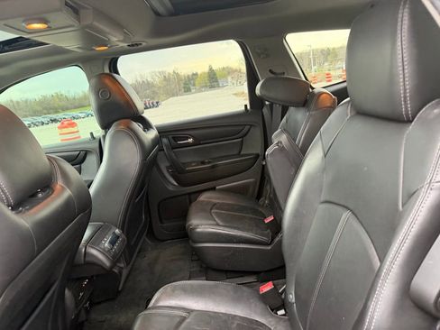 Used 2014 Chevrolet Traverse LT AWD/4WD image 7