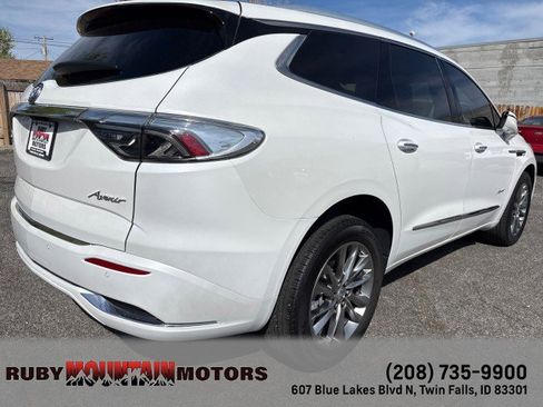 Used 2024 Buick Enclave Avenir w/ Avenir Technology Package AWD/4WD image 8