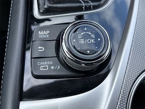 Used 2016 INFINITI Q50 Red Sport 400 image 41