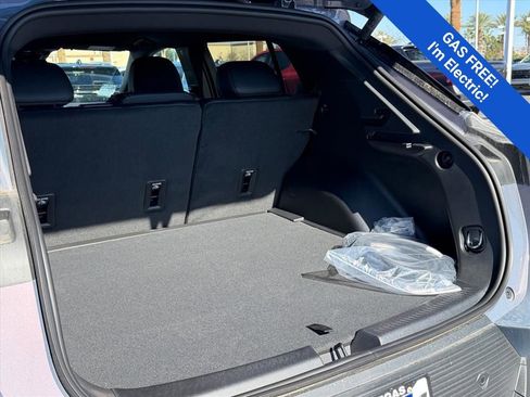 New 2026 Chevrolet Equinox EV LT FWD image 8