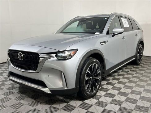 Used 2024 MAZDA CX-90 Plug-In Hybrid w/ Premium Plus image 4