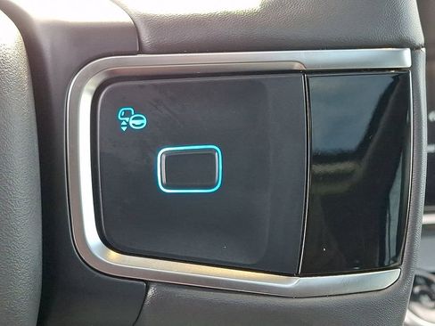 Certified 2025 Ford Expedition Active image 25