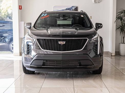 Used 2022 Cadillac XT4 Sport image 2