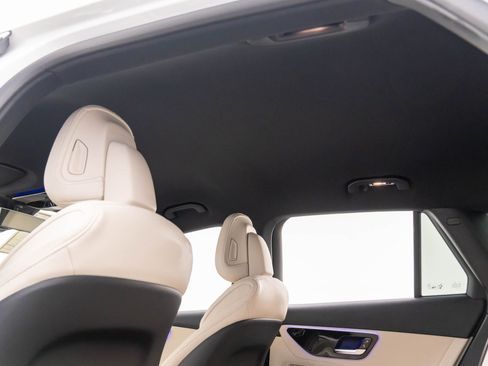 New 2025 Mercedes-Benz GLC 350e 4MATIC image 18