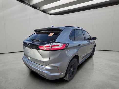 Used 2022 Ford Edge SE w/ Black Appearance Package AWD/4WD image 10