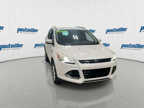 Used 2014 Ford Escape Titanium w/ Equipment Group 401A AWD/4WD image 3