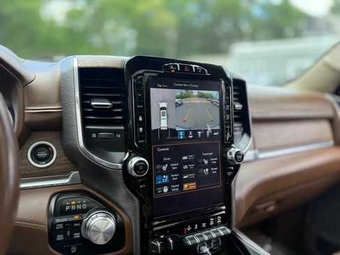 Used 2021 RAM 1500 Limited AWD/4WD image 21