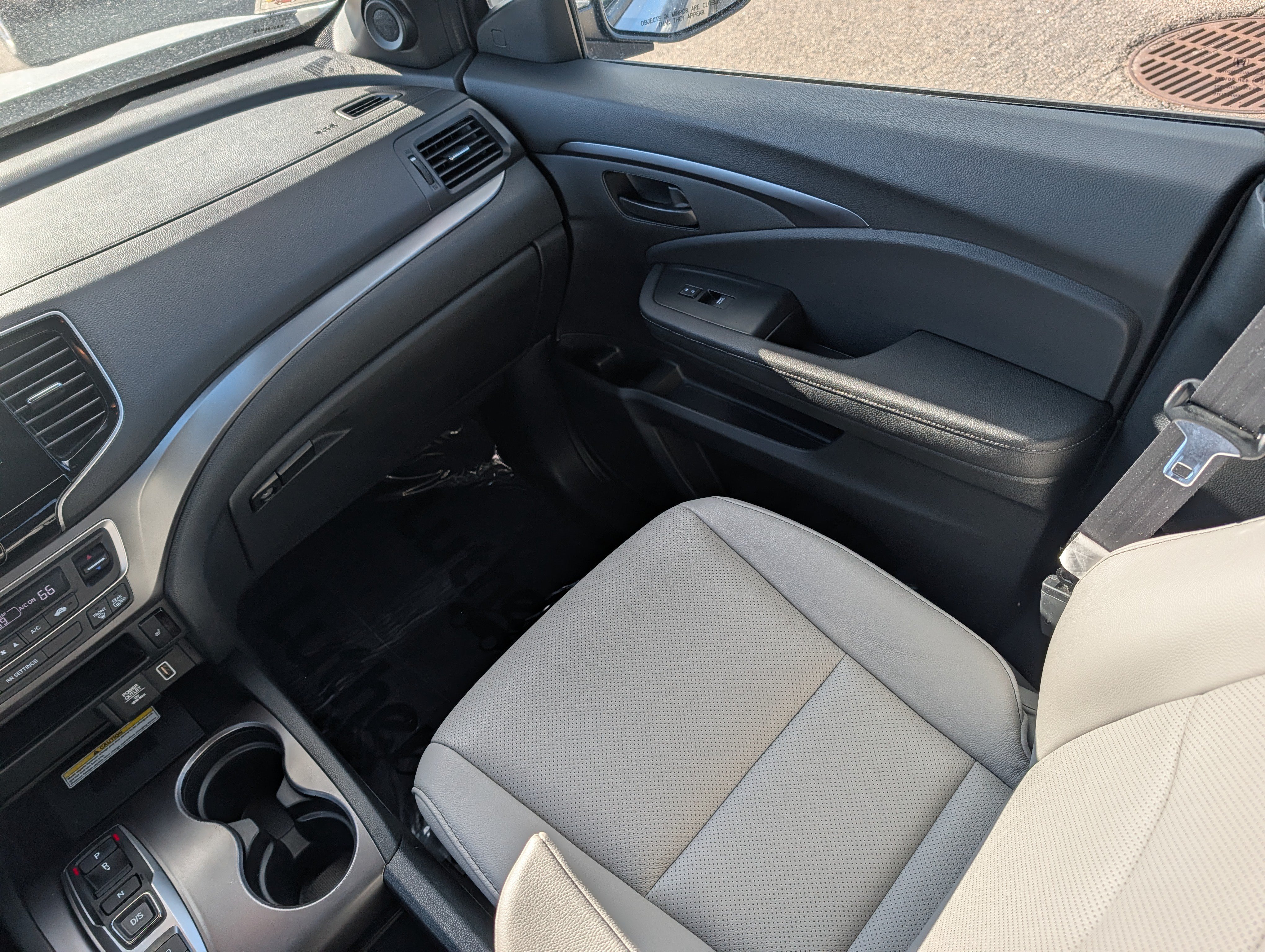 Used 2023 Honda Passport EX-L image 11