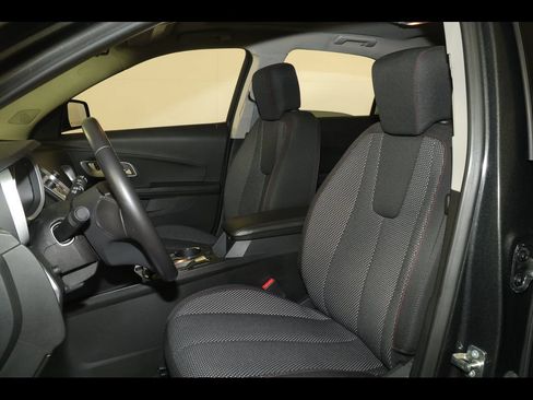 Used 2017 Chevrolet Equinox LT AWD/4WD image 25