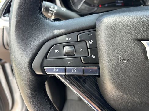 Certified 2023 Cadillac XT6 Premium Luxury image 31