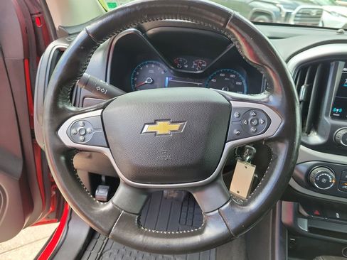 Used 2018 Chevrolet Colorado LT image 24