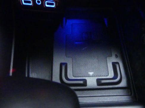 Used 2023 Dodge Durango R/T RWD image 17