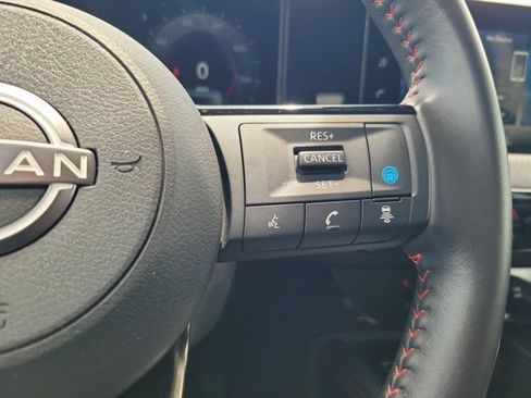 Certified 2026 Nissan Kicks SR FWD image 25